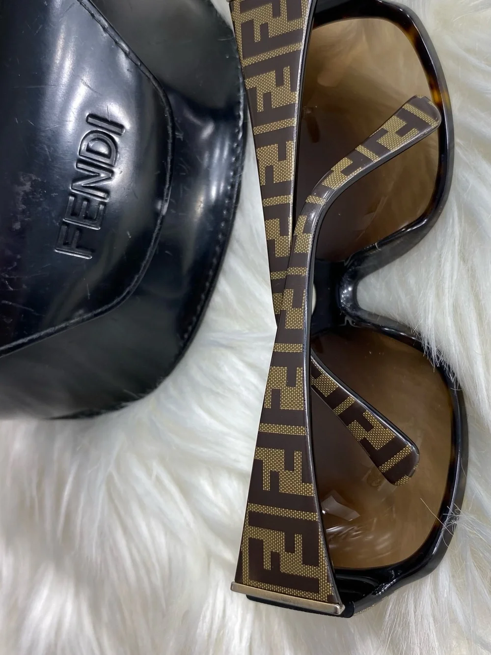 Fendi Tortoiseshell Square Sunglasses with Brown Lenses